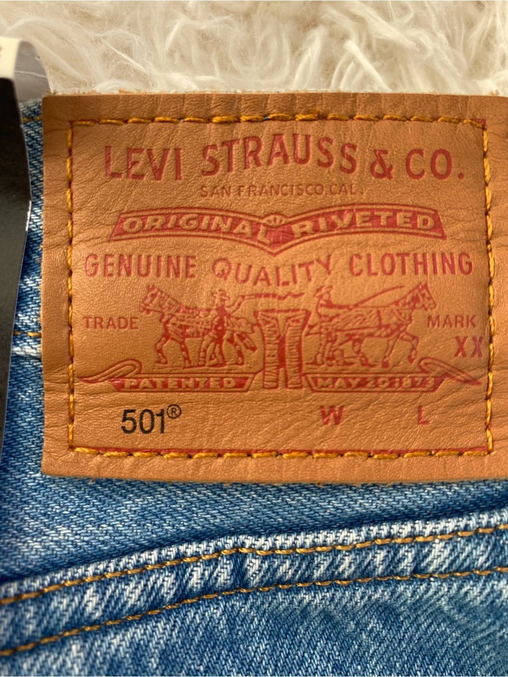 Levi’s Premium 501 Original Jeans High Rise Distressed Straight Leg NWT - Picture 4 of 13